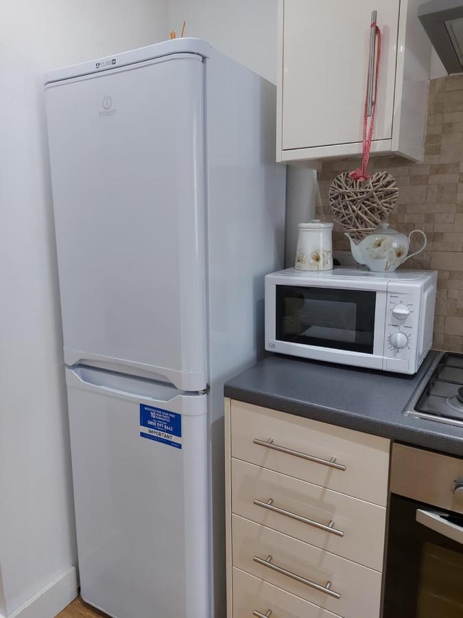 Lux Apartment In Gatwick كرولي المظهر الخارجي الصورة